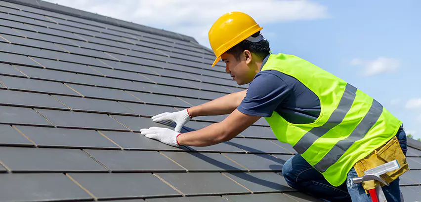 Professional Hail Damage Roof Repair Services in Lake Zurich, IL