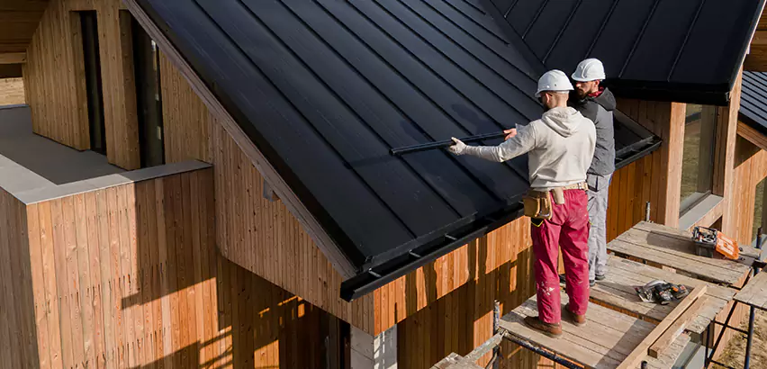 Professional Soffit Repair Services in Lake Zurich, IL